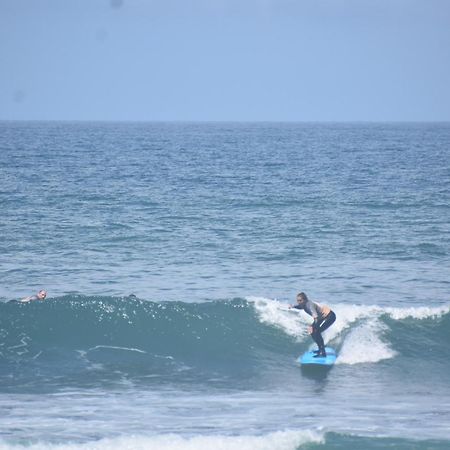 Surf Yoga Ericeira Guest House Экстерьер фото